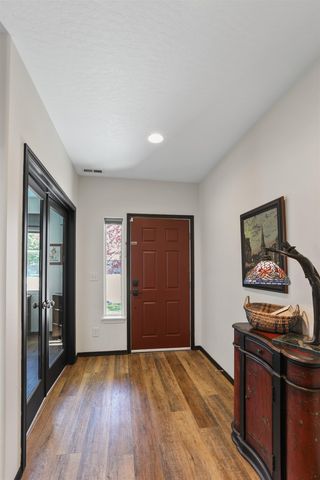 2217 S Lloyd Ct, Spokane, WA 99223