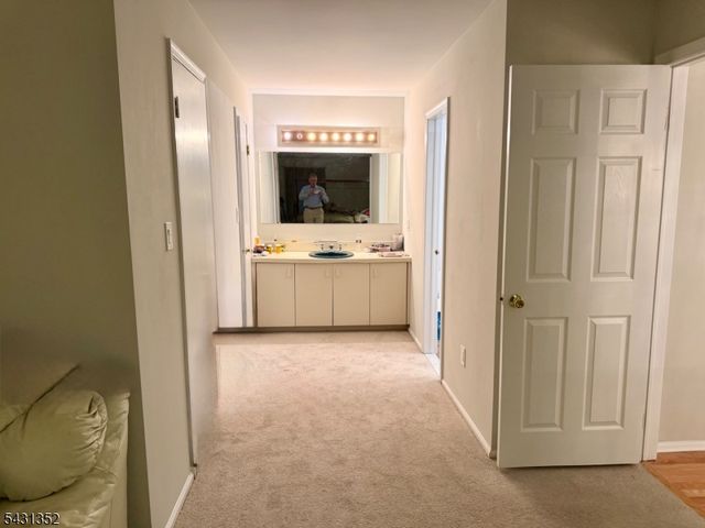 37 Highmount Ave, Warren Twp., NJ 07059