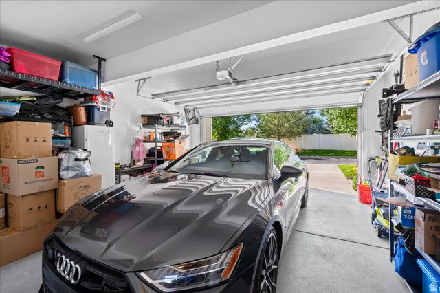 124 E MAHOGANY VIEW CT, Draper, UT 84020