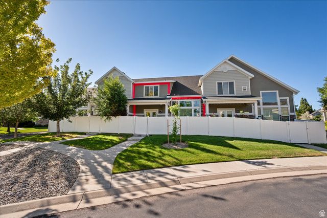 124 E MAHOGANY VIEW CT, Draper, UT 84020