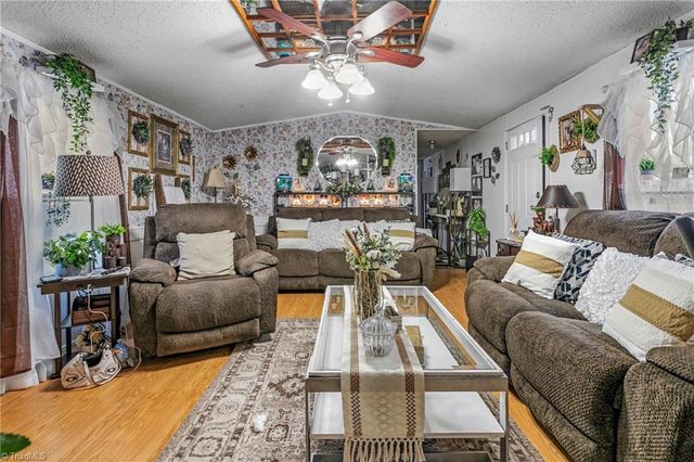 3402 Nc Highway 62, Liberty, NC 27298