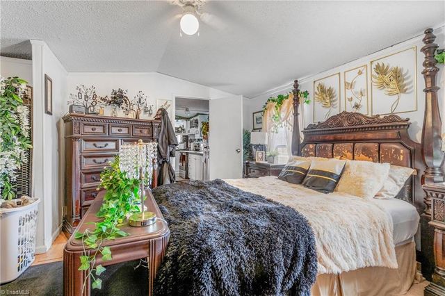 3402 Nc Highway 62, Liberty, NC 27298