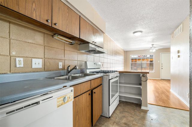 311 E 31 ST 107, Austin, TX 78705