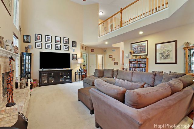 1606 Tecumseh Drive, Mchenry, IL 60050