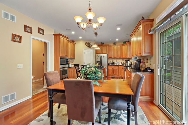 1606 Tecumseh Drive, Mchenry, IL 60050