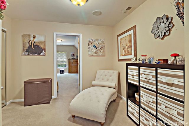 1606 Tecumseh Drive, Mchenry, IL 60050