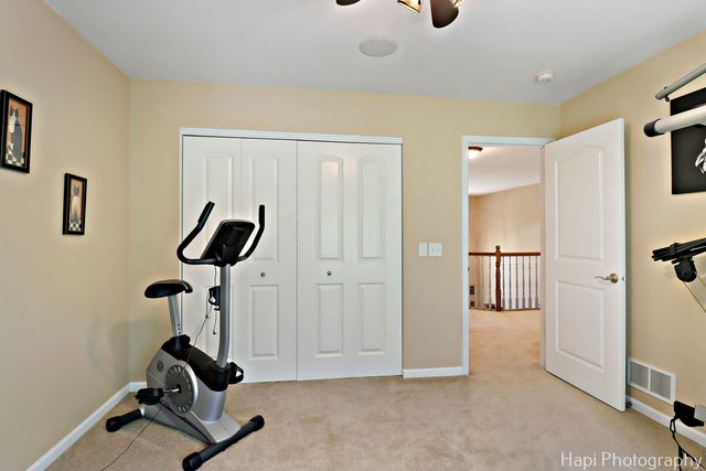 1606 Tecumseh Drive, Mchenry, IL 60050