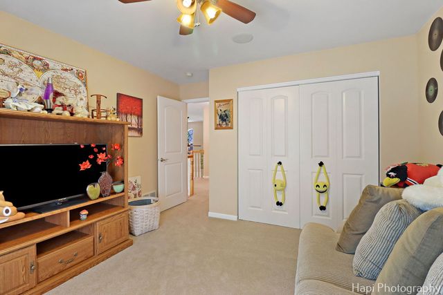 1606 Tecumseh Drive, Mchenry, IL 60050