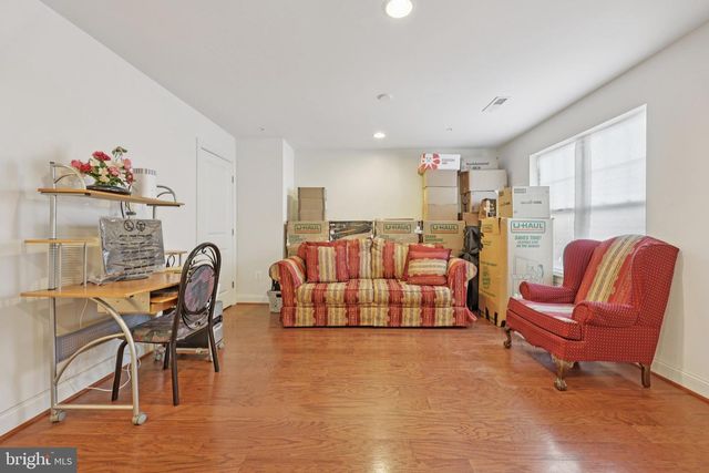 7206 WOOD MEADOW WAY, Lanham, MD 20706