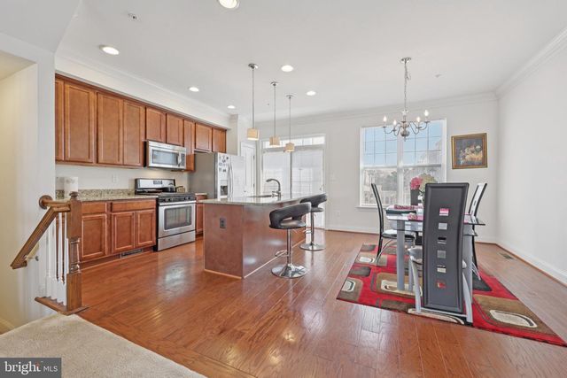 7206 WOOD MEADOW WAY, Lanham, MD 20706