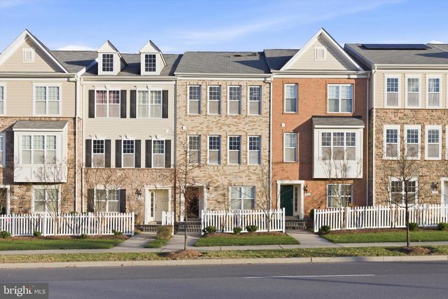 7206 WOOD MEADOW WAY, Lanham, MD 20706