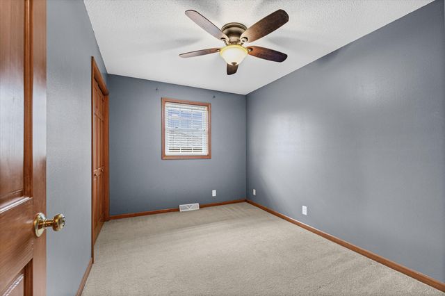 1418 EL CHAPARRAL AVE, Columbia, MO 65201