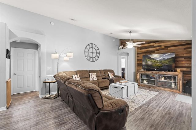 14126 GREATER PINES BOULEVARD, Clermont, FL 34711