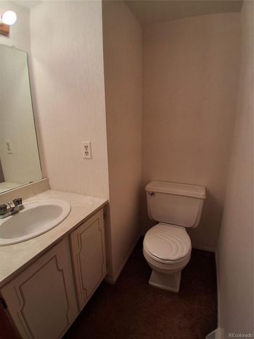 1135 S Oneida Street A, Denver, CO 80224