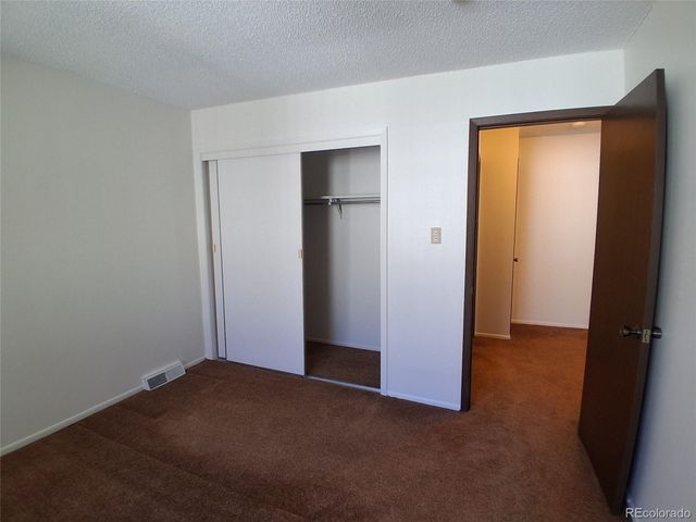 1135 S Oneida Street A, Denver, CO 80224