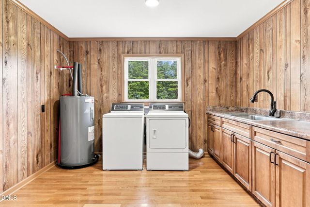 2052 Kennedy Road, Thomasville, NC 27360
