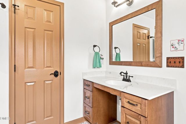 2052 Kennedy Road, Thomasville, NC 27360