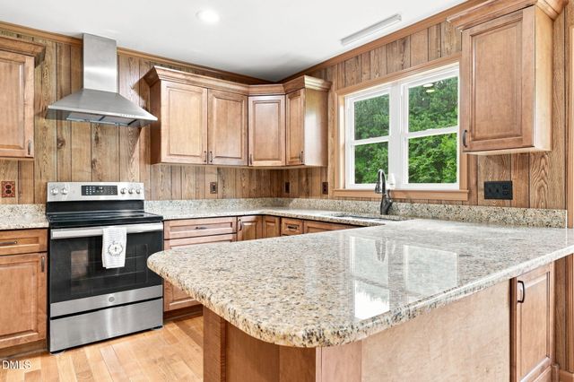 2052 Kennedy Road, Thomasville, NC 27360