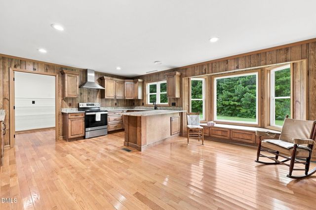 2052 Kennedy Road, Thomasville, NC 27360