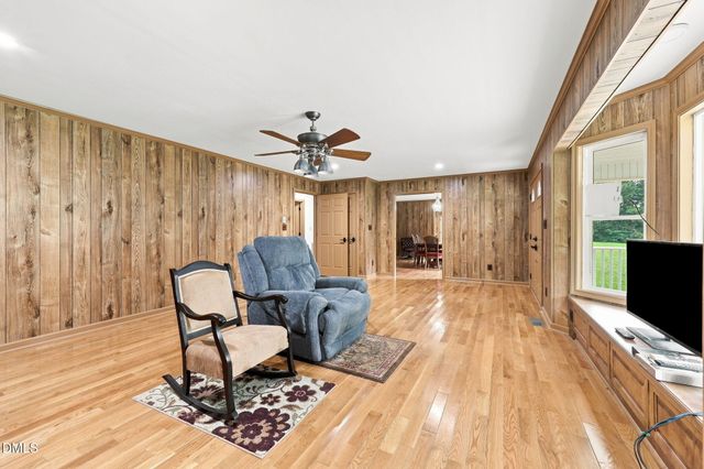 2052 Kennedy Road, Thomasville, NC 27360