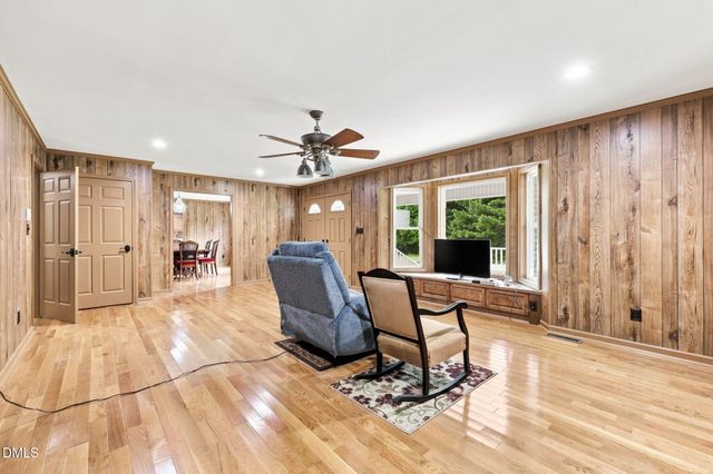 2052 Kennedy Road, Thomasville, NC 27360