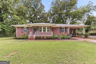 1237 S Enota Drive NE, Gainesville, GA 30501