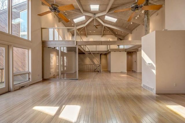 1404 Meganwood Circle, Lexington, KY 40502