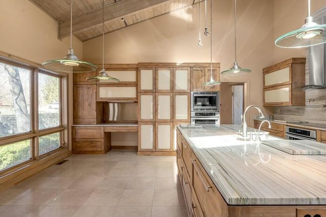 1404 Meganwood Circle, Lexington, KY 40502