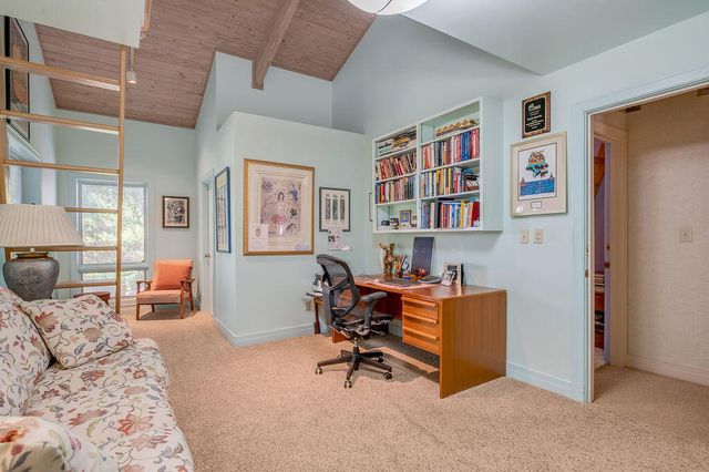 1404 Meganwood Circle, Lexington, KY 40502