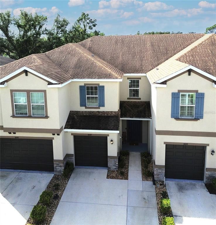 Image 2 of property listing at 6642 ROCKY PARK STREET, Tampa, FL 33625