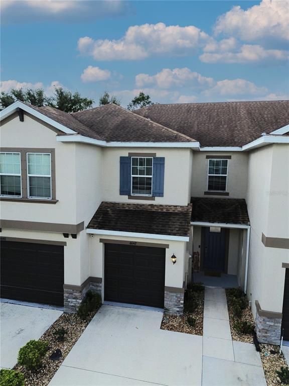 Image 3 of property listing at 6642 ROCKY PARK STREET, Tampa, FL 33625