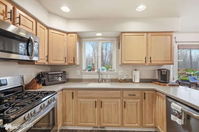 1356 E Hidden Ranch Loop, Palmer, AK 99645