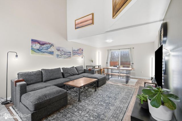 1356 E Hidden Ranch Loop, Palmer, AK 99645