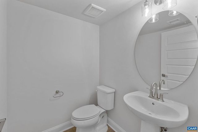 3046 FARROW CIR, Charlottesville, VA 22901