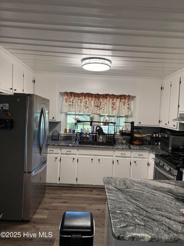 865 Pine Ridge Road, Zebulon, NC 27597