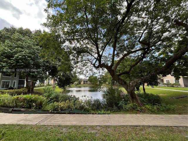 8793 NW 39th Street 7 blgd, Sunrise, FL 33351