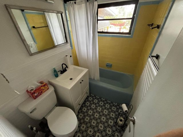 2512 Ln, Fort Lauderdale, FL 33312