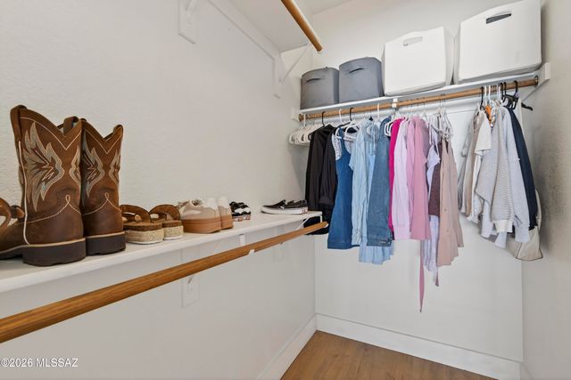 7449 W Mission View Place, Tucson, AZ 85743