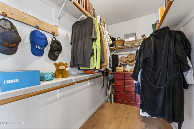 7449 W Mission View Place, Tucson, AZ 85743