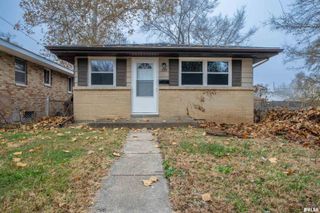 1022 W THRUSH Avenue, Peoria, IL 61604