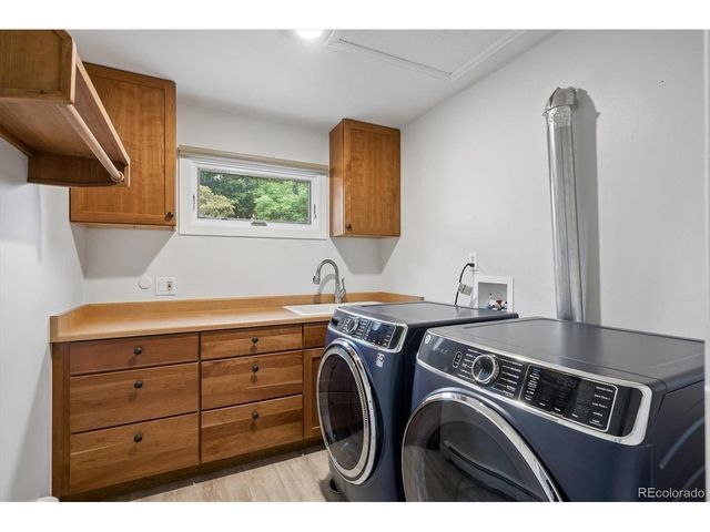 11765 W 53rd Pl, Arvada, CO 80002