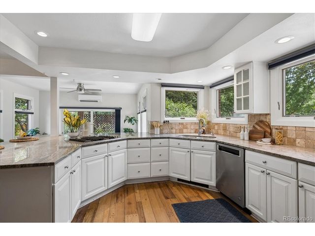 11765 W 53rd Pl, Arvada, CO 80002