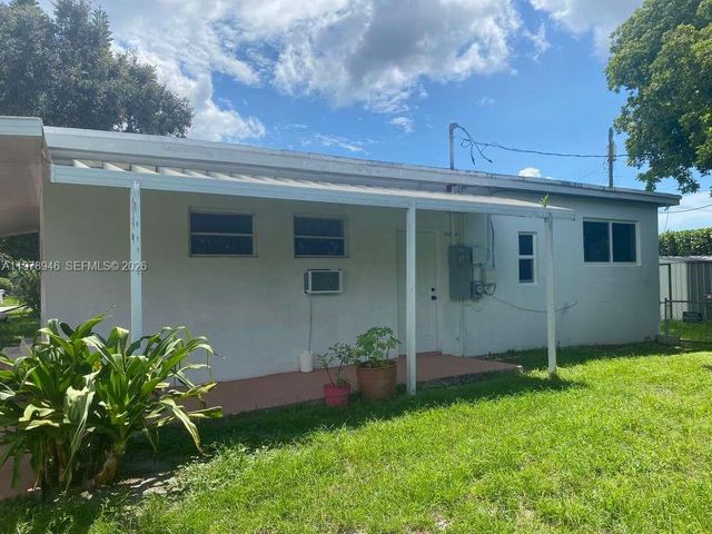 1170 NW 90th St 1170, Miami, FL 33150