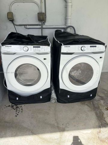 1170 NW 90th St 1170, Miami, FL 33150