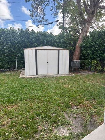 1170 NW 90th St 1170, Miami, FL 33150