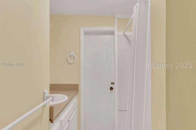 9 Palmetto Beach Dr, Bluffton, SC 29910