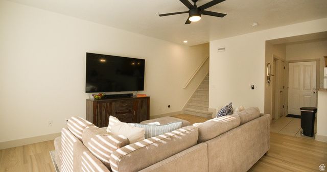 867 FARMINGTON XING, Farmington, UT 84025