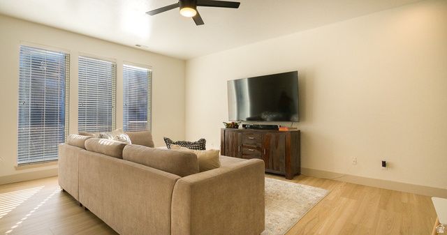 867 FARMINGTON XING, Farmington, UT 84025