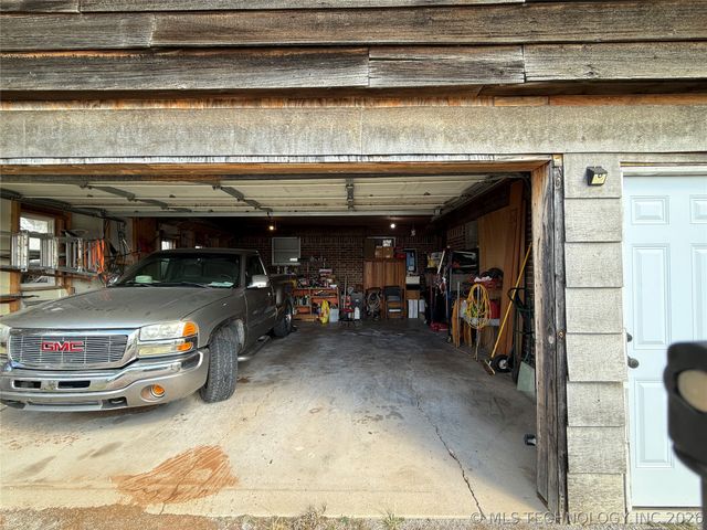 9054 Allen, Marietta, OK 73448