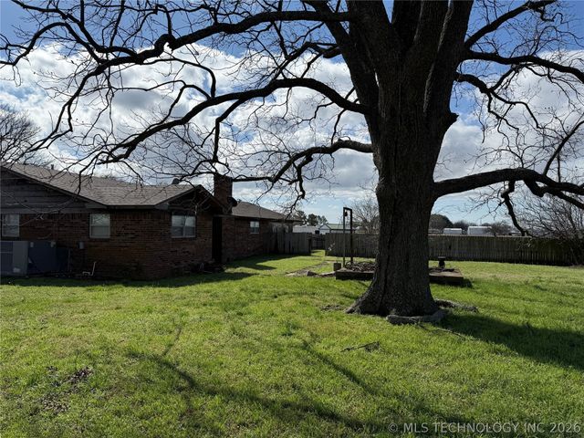 9054 Allen, Marietta, OK 73448